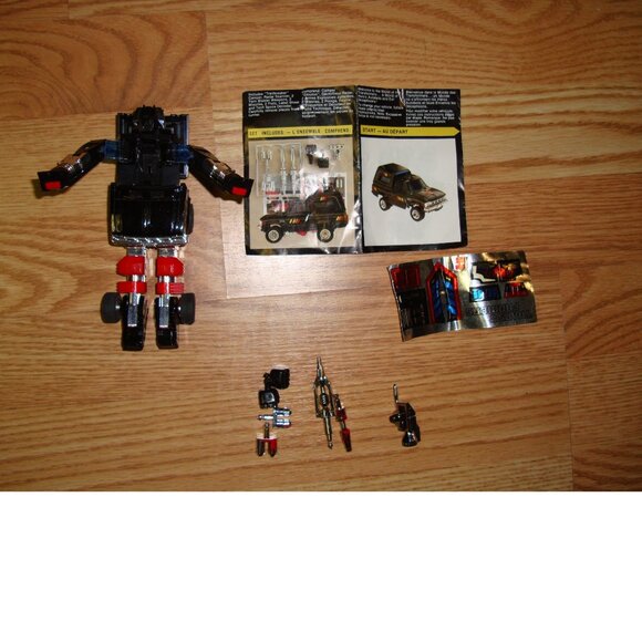 2 Collectable Trailbreaker Campers (1984) - Picture 1 of 1